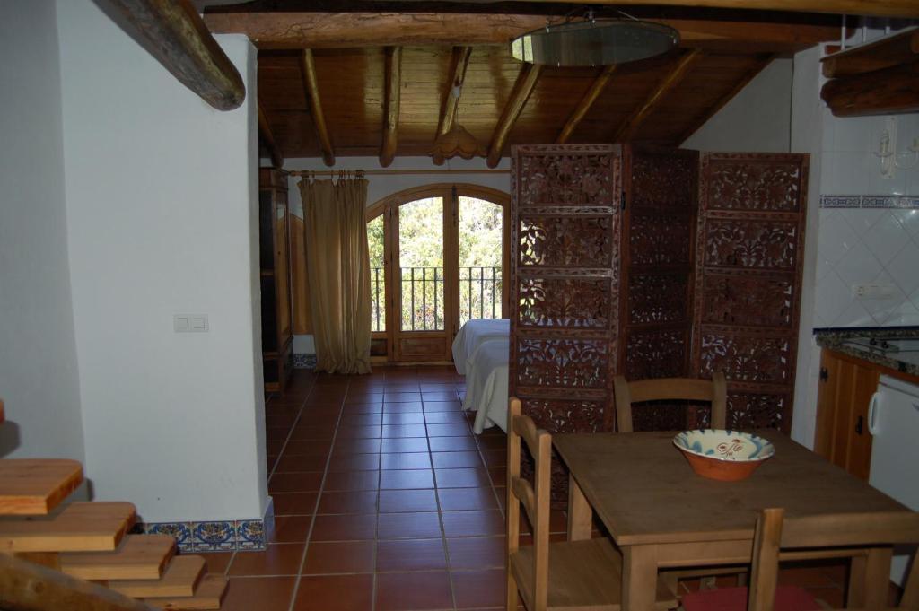 La Molinilla Apartamentos Y Hammam (Adults Only) リナレス・デ・ラ・シエラ 部屋 写真