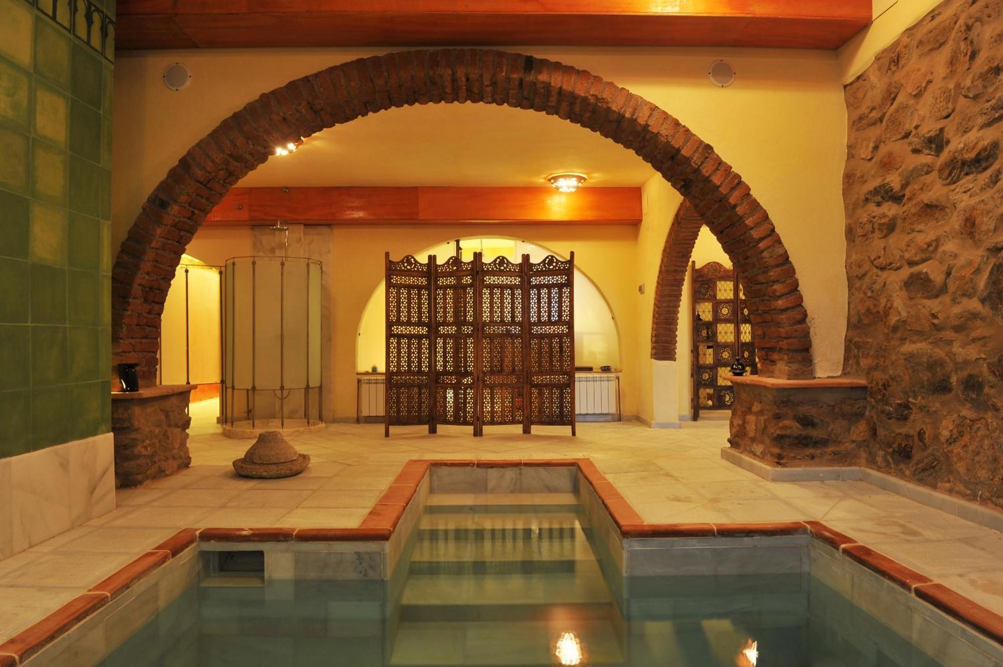 La Molinilla Apartamentos Y Hammam (Adults Only) リナレス・デ・ラ・シエラ エクステリア 写真